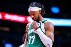 湖人新赛季阵容：詹姆斯戴维斯领衔，探索突破与稳定之道